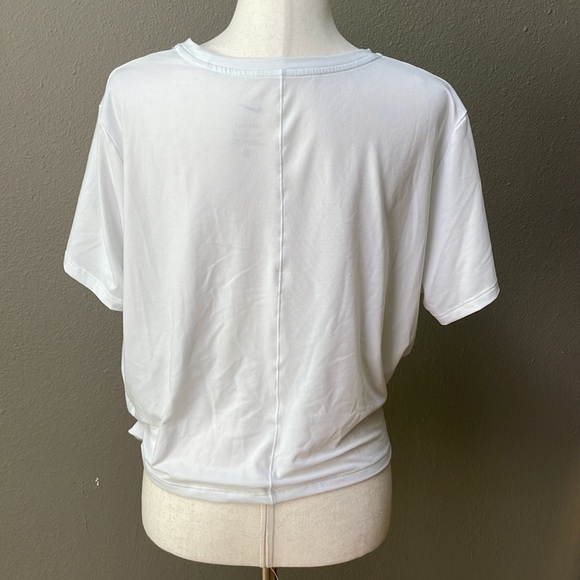 Nike Women's Dri-FIT One Luxe Twist Short Sleeve Shirt - Picture 3 of 5